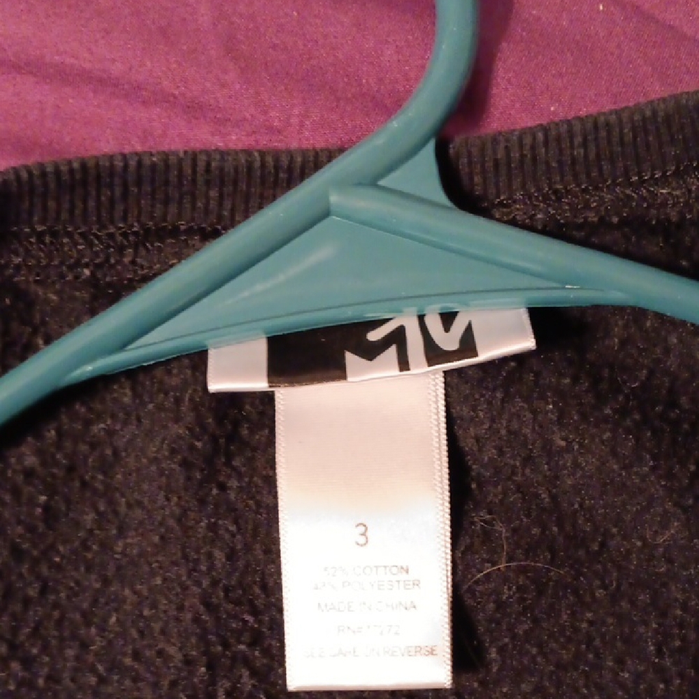 MTV/Torrid Black Graphic Sweatshirt - Picture 2 of 4